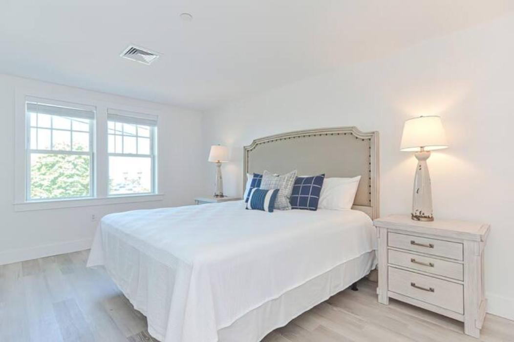Harbourtown Suites On Plymouth Harbor Exteriér fotografie